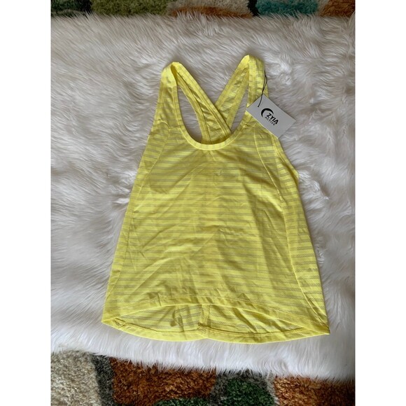 Zyia Active Nimbus Split Back - Picture 4 of 8